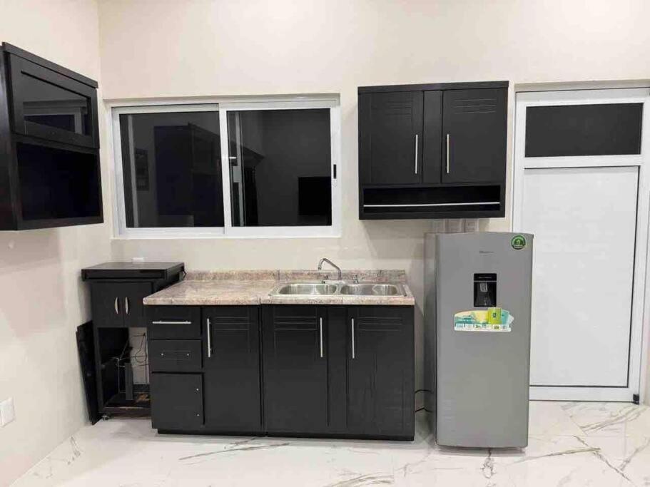 Apartamento Confortable Y Bien Ubicado 圣克鲁斯华特库 外观 照片